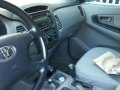 Toyota Innova E diesel matic 2011 for sale-2
