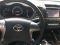 2015 Toyota Fortuner V Automatic Diesel Black Edition-4
