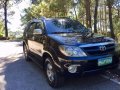 2005 Toyota Fortuner G Automatic Diesel 2.5 G D4D engine-11