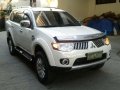 2013 Mitsubishi Montero for sale-0