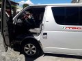For SALE TOYOTA HiAce Commuter 2010-5