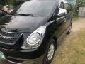 Selling Hyundai Starex gold vgt 2010-1