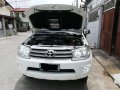 Toyota Fortuner 2011 AT Diesel 4x4 for sale-2