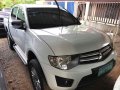 Mitsubishi Strada Manual Diesel 2012 FOR SALE-1