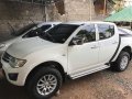 Mitsubishi Strada Manual Diesel 2012 FOR SALE-3