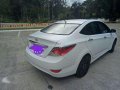 Hyundai Accent Crystal White Manual Transmission 2014-3