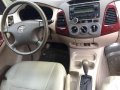 2006 Toyota Innova G Automatic Lady driver-0