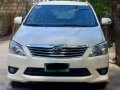 Toyota Innova G 2013 Pearl white 1st owner-0