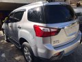 Isuzu MUX 2017 2.5 diesel automatic for sale-1