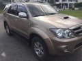 2005 Toyota fortuner 3.0 engine V series Top of the line-1