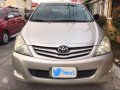 Toyota Innova E MT 2011 for sale-3