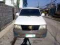 SELLING Toyota Revo 2003-9