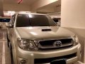 Toyota Hilux 2011 3.0 4x4 Automatic Transmission-1