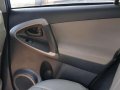 Toyota Rav4 2007 model automatic for sale-4