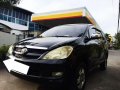 Rush Sale TOYOTA Innova 2007 V (top of the line)-1