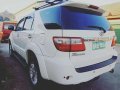 SELLING Toyota Fortuner 2010mdl-5