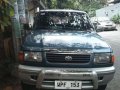 Selling Toyota Revo Model 2000-3