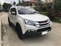 Isuzu MUX 3.0 LS-A AT 4x2 2016 FOR SALE-3