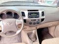 Toyota HILUX 2012 for sale-2
