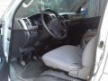 Toyota Hiace GL Grandia 2006 for sale-3