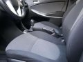 Hyundai Accent Manual 2013 for sale-2