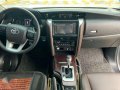 Toyota Fortuner 2018 V 4x2 Automatic diesel-3