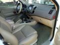 Toyota Fortuner V Top of the line Working 4x4. 2005-0