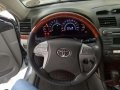 Toyota Camry 2010 top of the line 2.4v-5