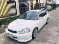 HONDA CIVIC VTEC VTI 2000 Model white-0