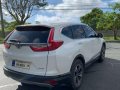 2017 Honda CR-V pearl white with good condition-5