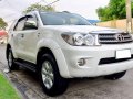 Toyota Fortuner diesel automatic 2009-9
