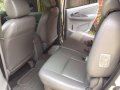 TOYOTA INNOVA 2010 model FRESH IN AND OUT-5