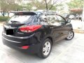 Hyundai Tucson 40K Mileage only 2011 Gas 1st owner Pristine Condition-5