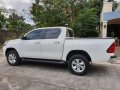 Selling Toyota Hilux 2016 G AT-9