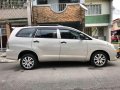 Toyota Innova E 2011 for sale-4