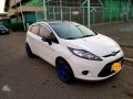 Ford Fiesta SE like new for sale-8