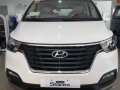 Hyundai Starex swivel 2.5L 10s 2019 for sale-1