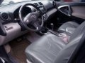 FOR SALE: Toyot Rav 4 2010 Automatic Transmission-4