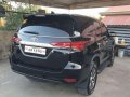 Toyota Fortuner v 4x4 2017 for sale-4