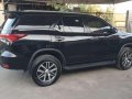 Toyota Fortuner v 4x4 2017 for sale-3