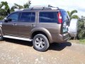Ford Everest 2010 AT for sale -9