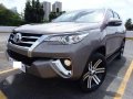 Almost New. Loaded. Toyota Fortuner G MT 2011-0