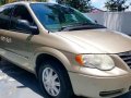 2006 Chrysler Town and Country for sale-11