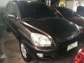 2008 Lady driven Kia Sportage Automatic 4WD Diesel -1