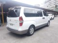 2014 Hyundai Starex Gold for sale-8