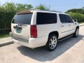 2008 Cadillac Escalade ESV Long Wheel Base White Pearl-1