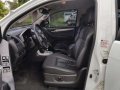 Isuzu MUX 2016 3.0 LS-A Automatic Casa Maintained-2