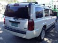 Jeep Commander 2008 mdl Stone white-5