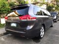 Toyota Sienna 2011 XLE AT Captain Seats Top Line-9