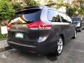 Toyota Sienna 2011 XLE AT Captain Seats Top Line-2